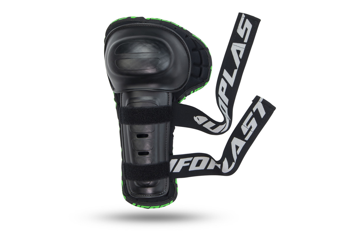 Alcor motocross enduro knee/shin guards with thermoforming